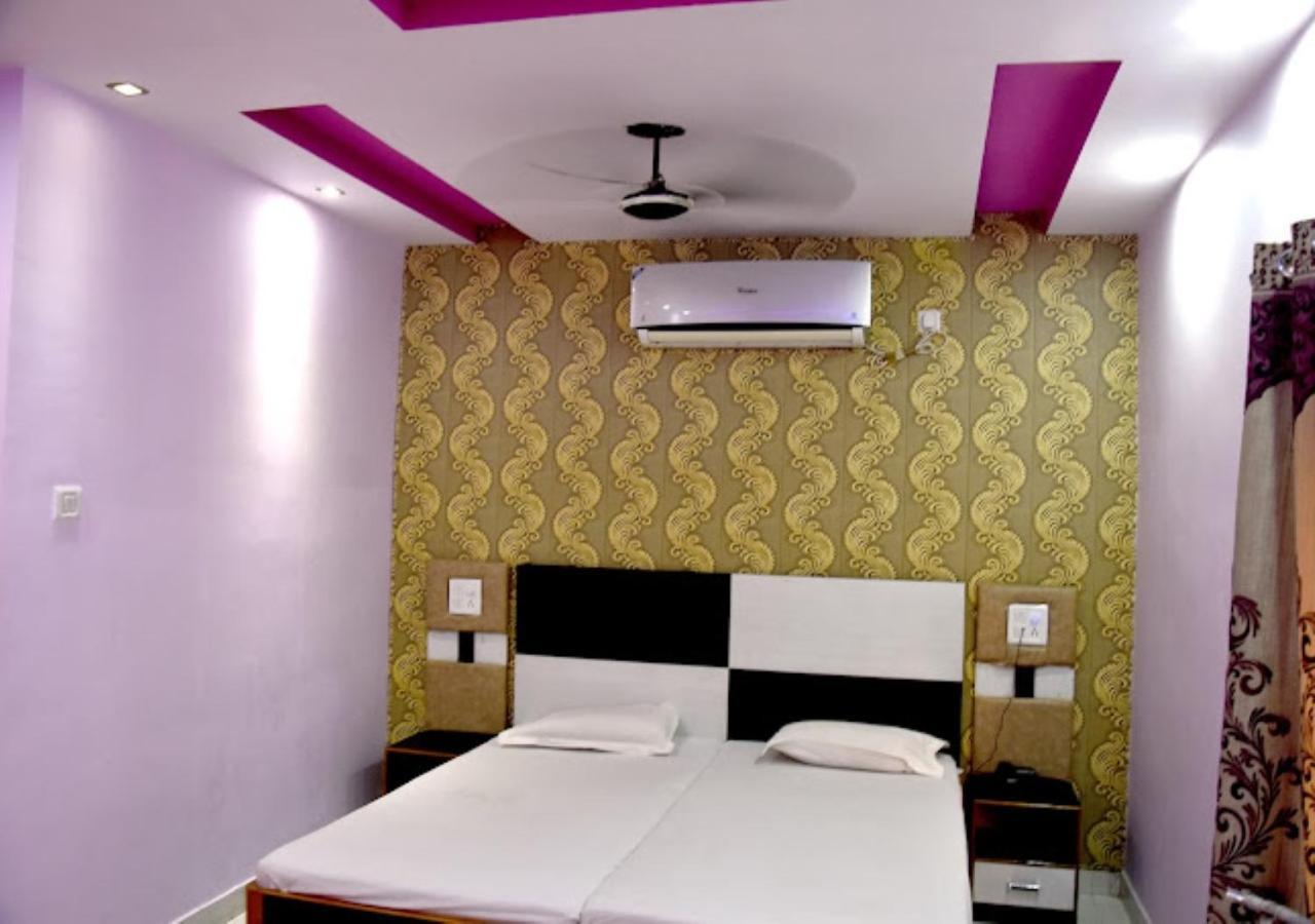 Hotel Roshan Varanasi Eksteriør bilde