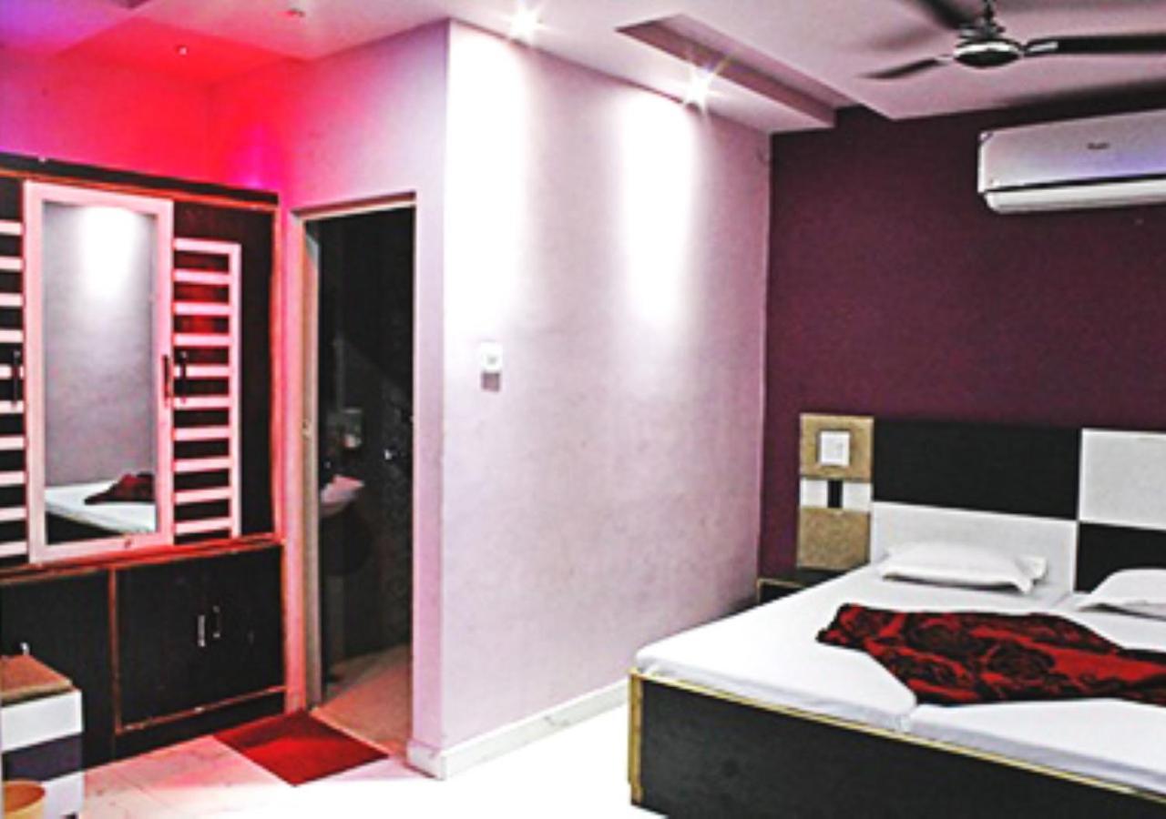 Hotel Roshan Varanasi Eksteriør bilde
