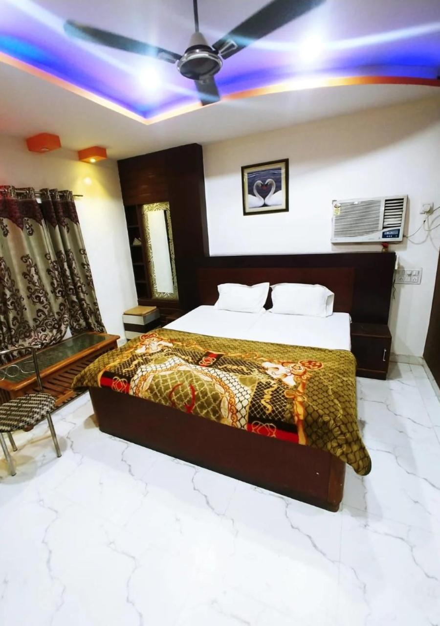 Hotel Roshan Varanasi Eksteriør bilde